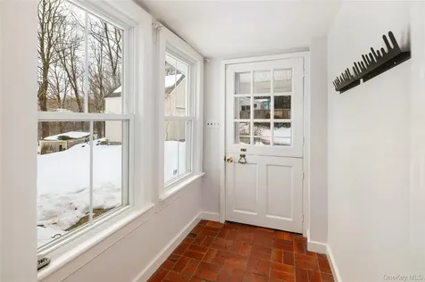 277 Old Post Road Bedford NY 10506