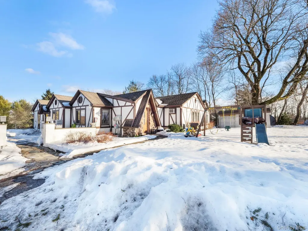 4 Lambros Drive Monroe NY 10950