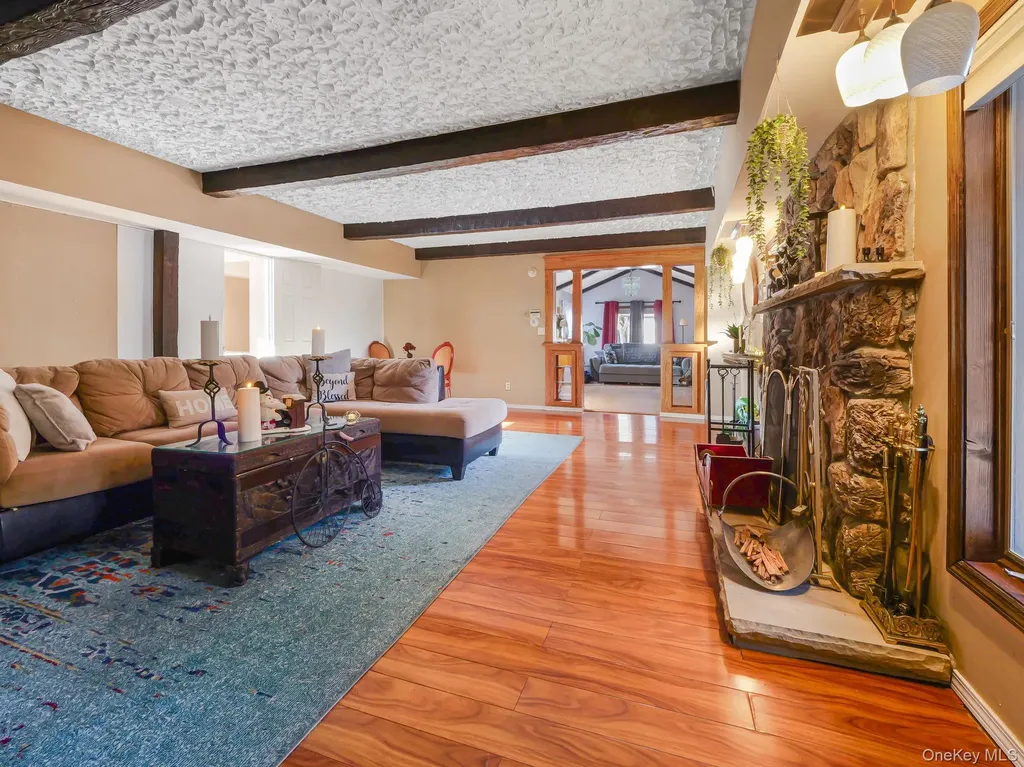 4 Lambros Drive Monroe NY 10950