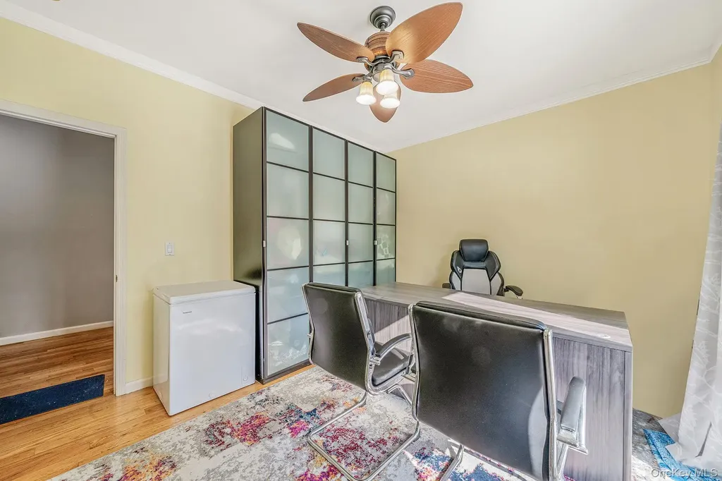10 Ashley Loop Northport NY 11768