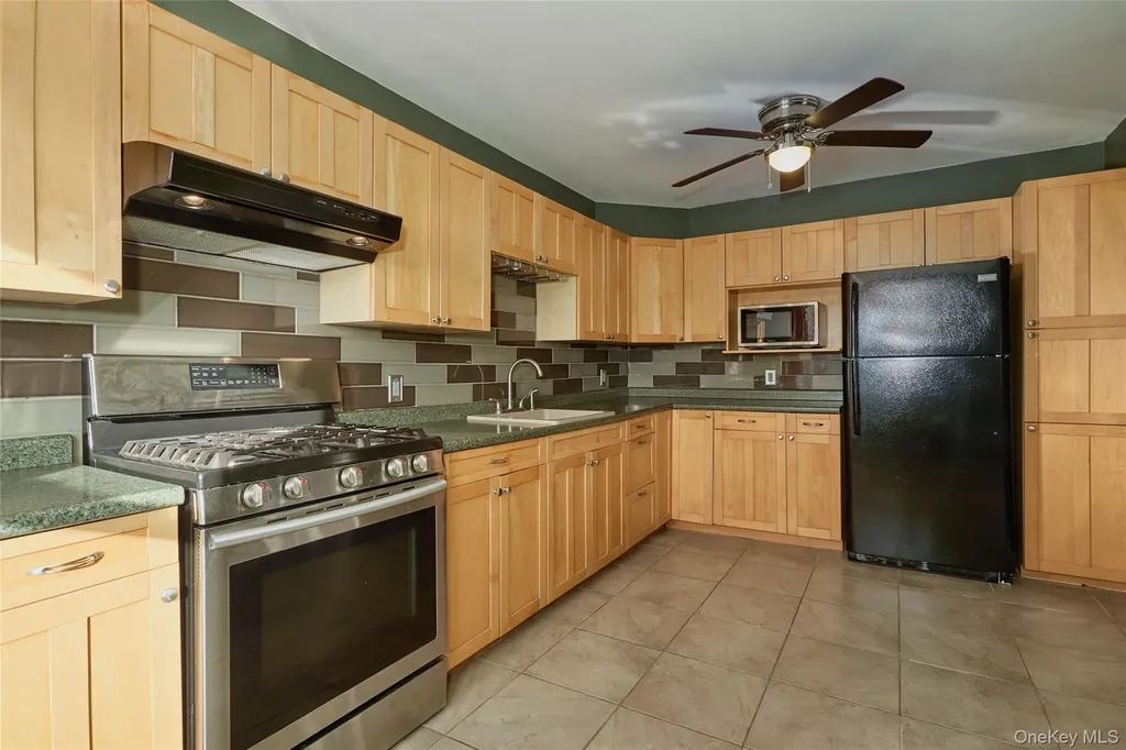 1668 Route 9 Wappingers Falls NY 12590