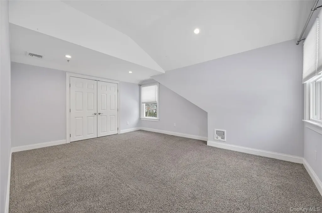 535 Brooklyn Boulevard Brightwaters NY 11718