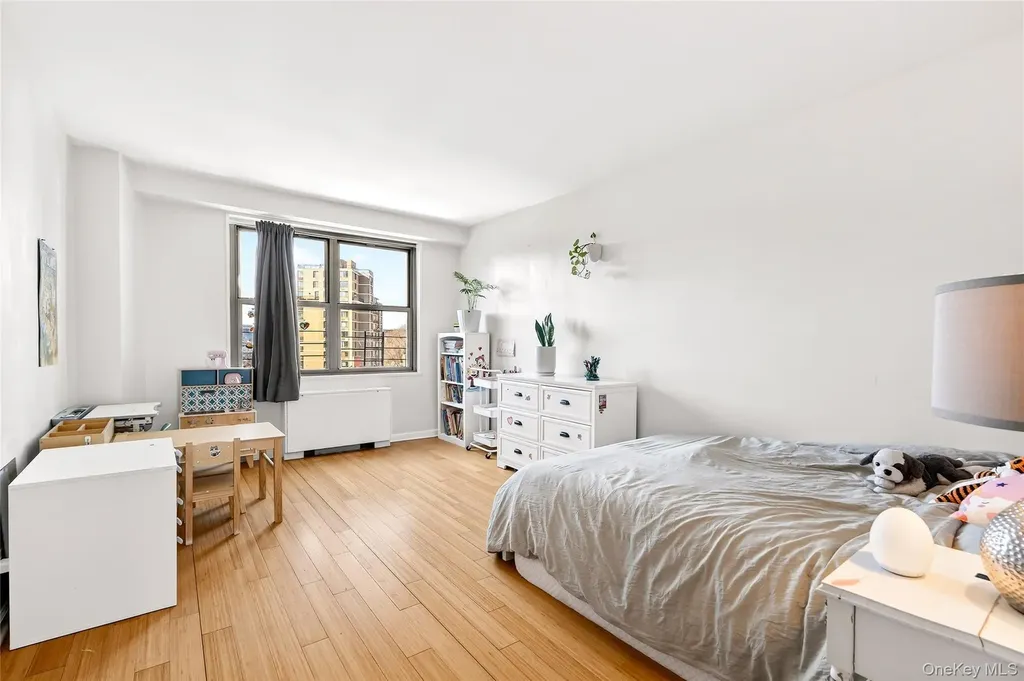 2500 Johnson Avenue Bronx NY 10463
