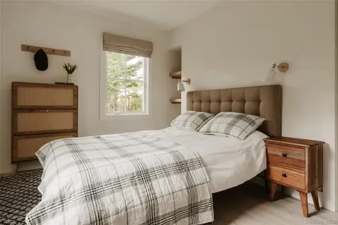 378 Browns Pond Road Staatsburg NY 12580