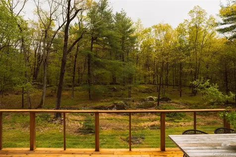 378 Browns Pond Road Staatsburg NY 12580