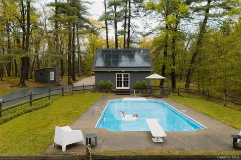 378 Browns Pond Road Staatsburg NY 12580