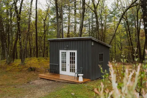 378 Browns Pond Road Staatsburg NY 12580