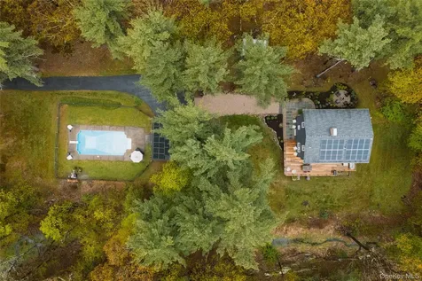 378 Browns Pond Road Staatsburg NY 12580