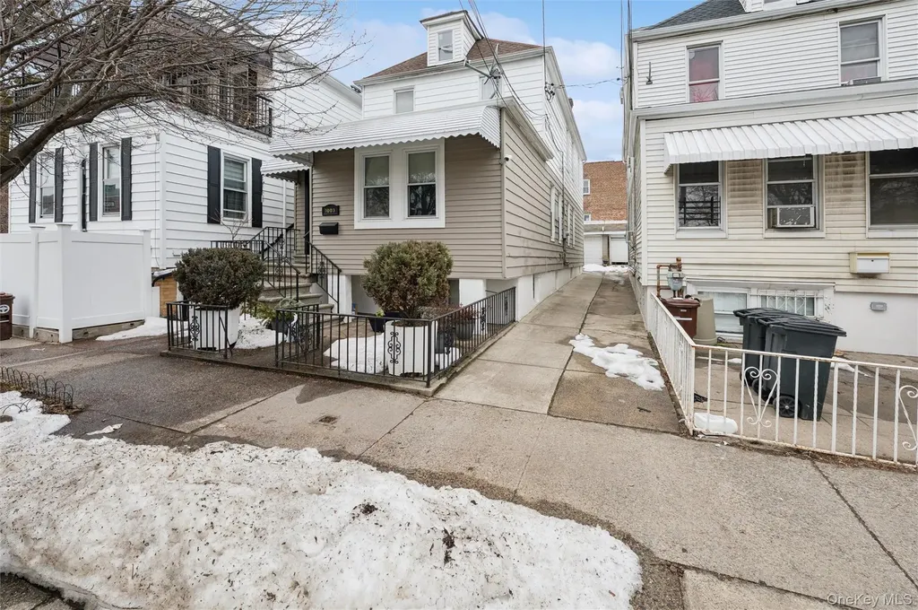 1003 Sackett Avenue Bronx NY 10462