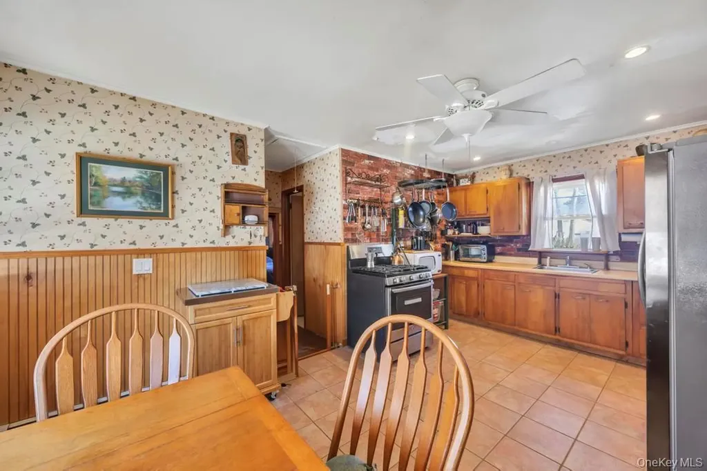 114 Monroe Drive Mastic Beach NY 11951
