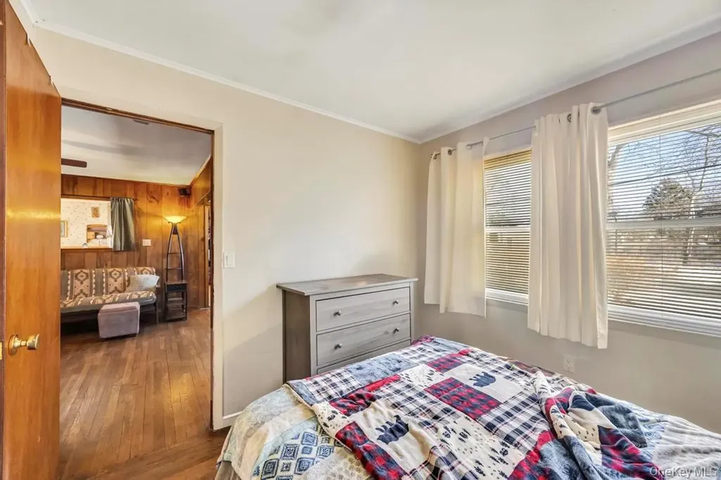 114 Monroe Drive Mastic Beach NY 11951