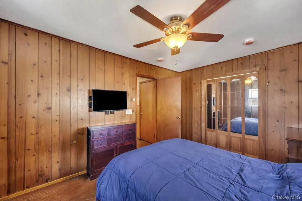 114 Monroe Drive Mastic Beach NY 11951