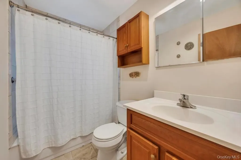 114 Monroe Drive Mastic Beach NY 11951