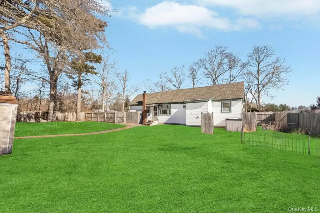 114 Monroe Drive Mastic Beach NY 11951