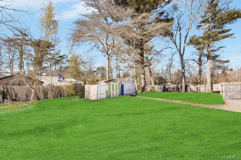 114 Monroe Drive Mastic Beach NY 11951