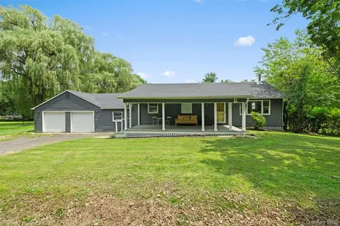 44 Woods Road Tivoli NY 12583