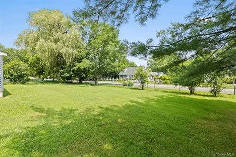 44 Woods Road Tivoli NY 12583