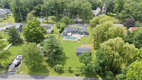 44 Woods Road Tivoli NY 12583