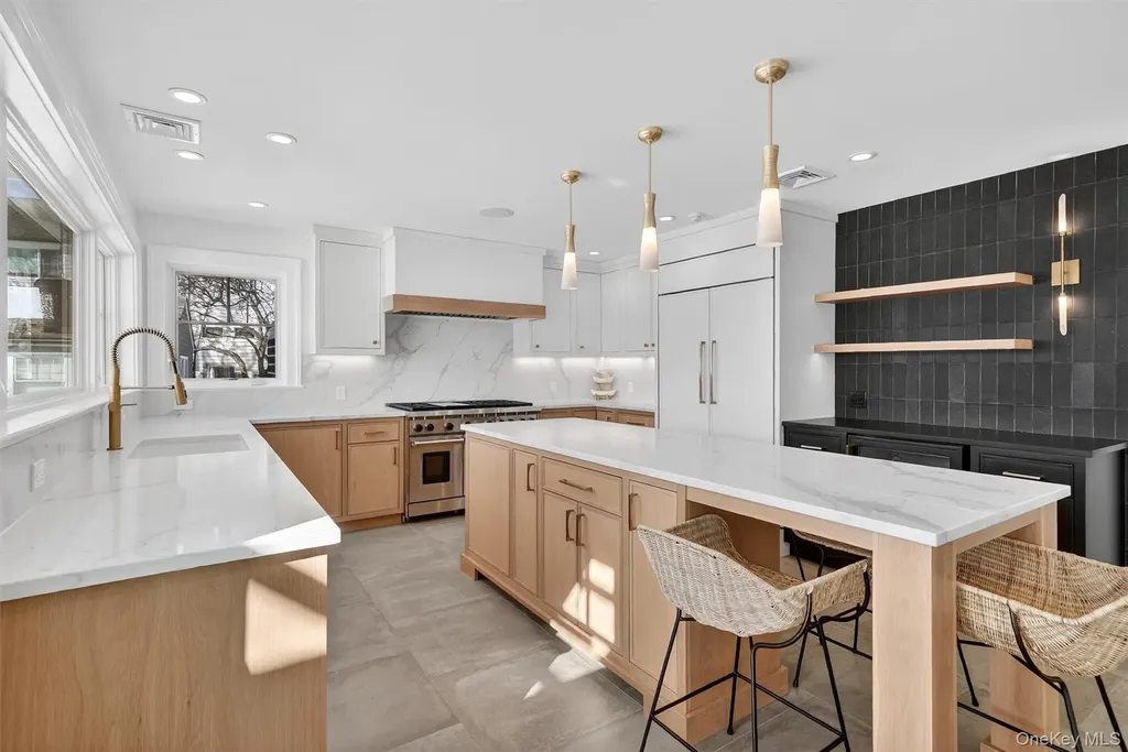 506 Shore Acres Drive Mamaroneck NY 10543