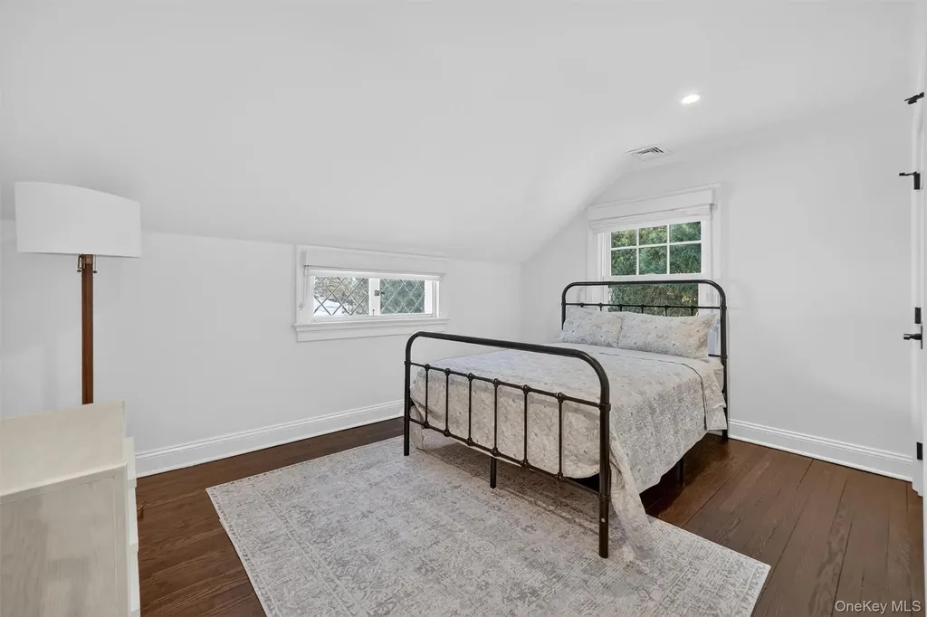 506 Shore Acres Drive Mamaroneck NY 10543