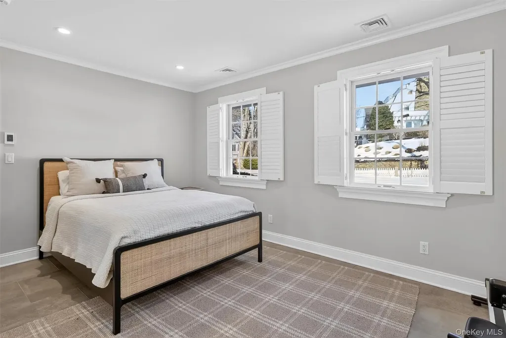506 Shore Acres Drive Mamaroneck NY 10543