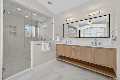 506 Shore Acres Drive Mamaroneck NY 10543