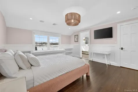 506 Shore Acres Drive Mamaroneck NY 10543