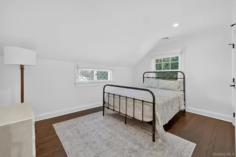 506 Shore Acres Drive Mamaroneck NY 10543