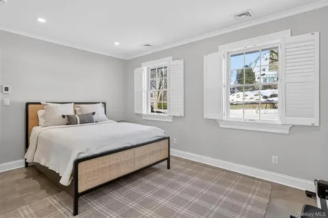 506 Shore Acres Drive Mamaroneck NY 10543