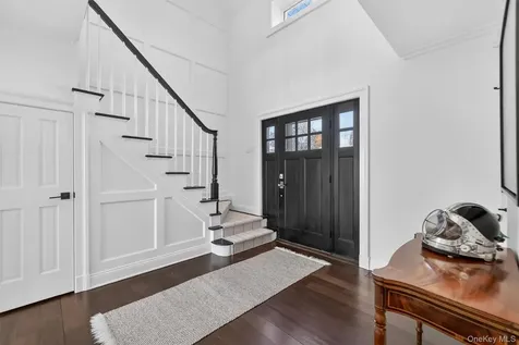 506 Shore Acres Drive Mamaroneck NY 10543