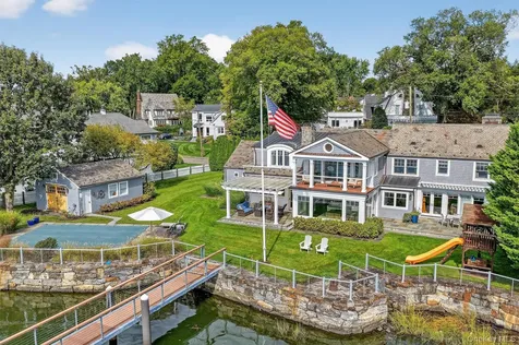 506 Shore Acres Drive Mamaroneck NY 10543