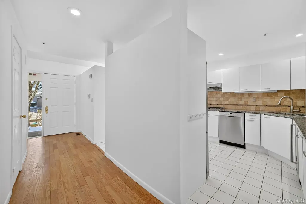 57 Boulder Ridge Road Scarsdale NY 10583