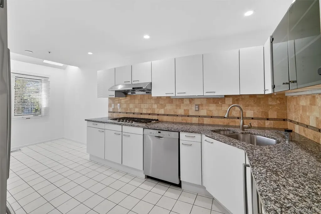 57 Boulder Ridge Road Scarsdale NY 10583