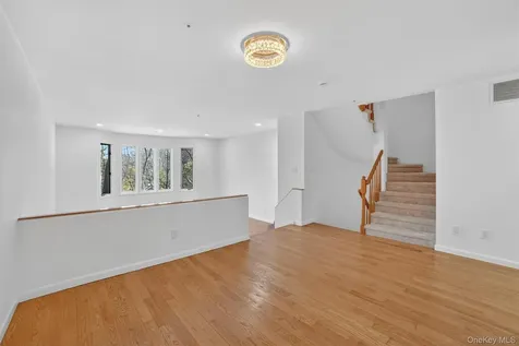 57 Boulder Ridge Road Scarsdale NY 10583