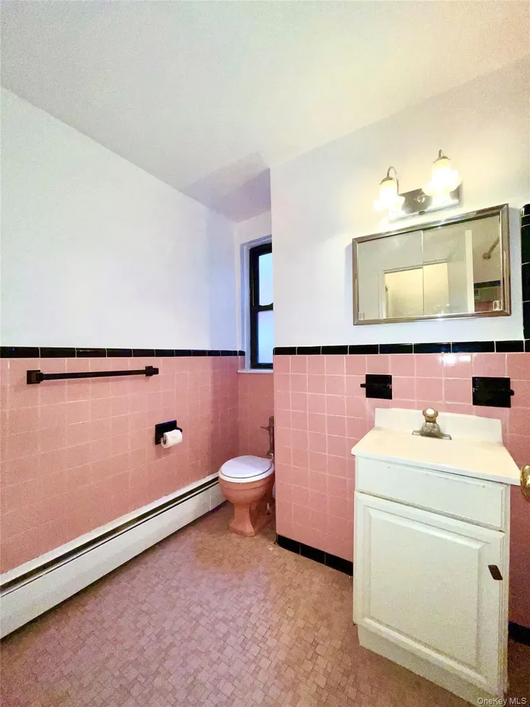 5 Oakdale Manor Suffern NY 10901
