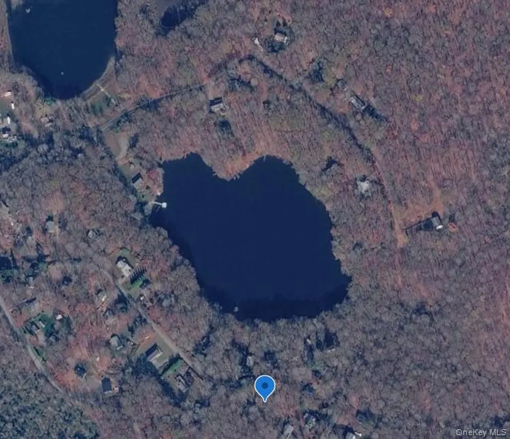 Lakeview Drive Pawling NY 12564