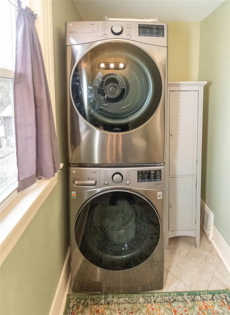 17 Streit Avenue Poughkeepsie NY 12603