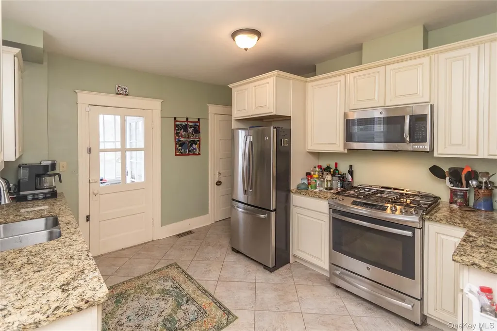 17 Streit Avenue Poughkeepsie NY 12603