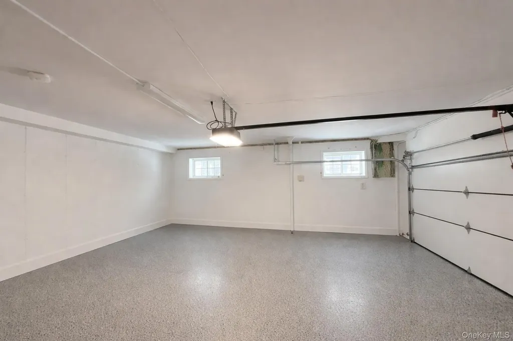 141 Burhans Avenue Yonkers NY 10701