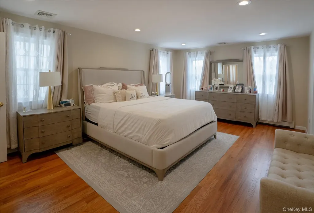 141 Burhans Avenue Yonkers NY 10701