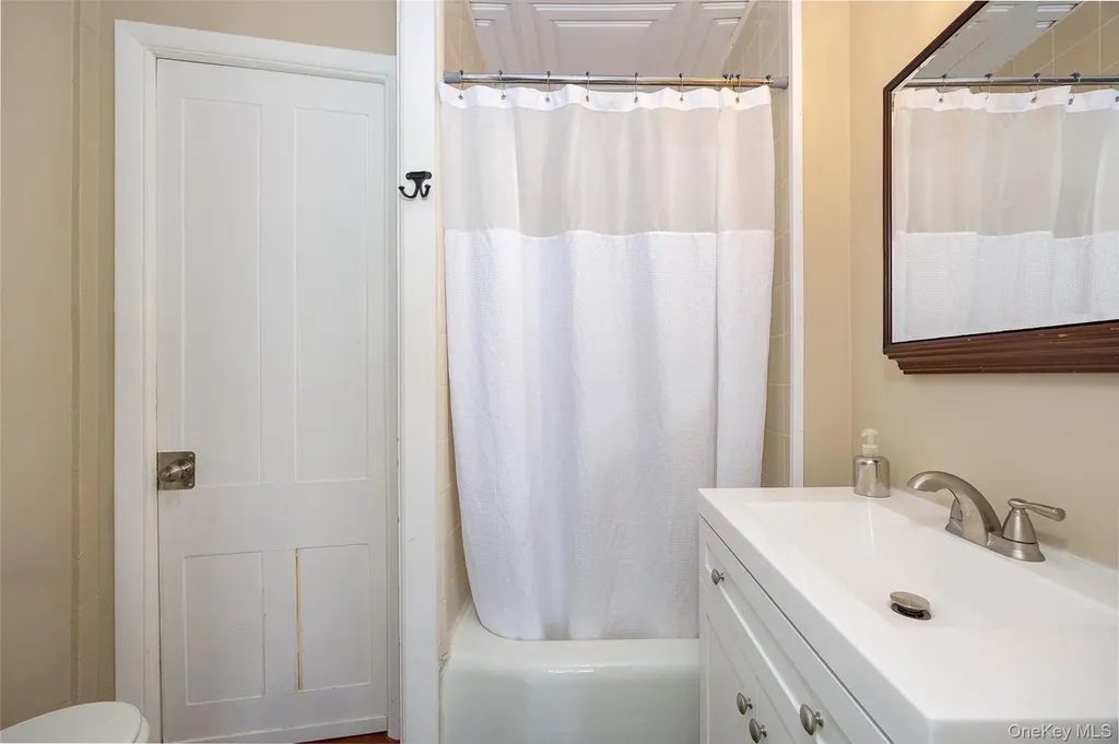 12 Hanscom Avenue Poughkeepsie NY 12601