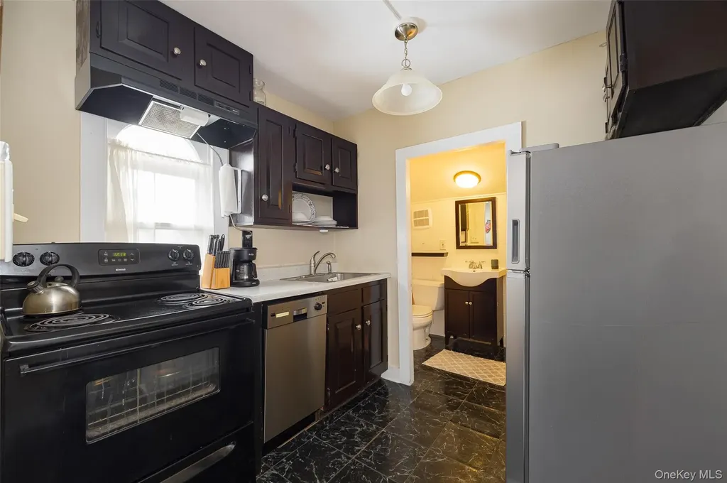 12 Hanscom Avenue Poughkeepsie NY 12601