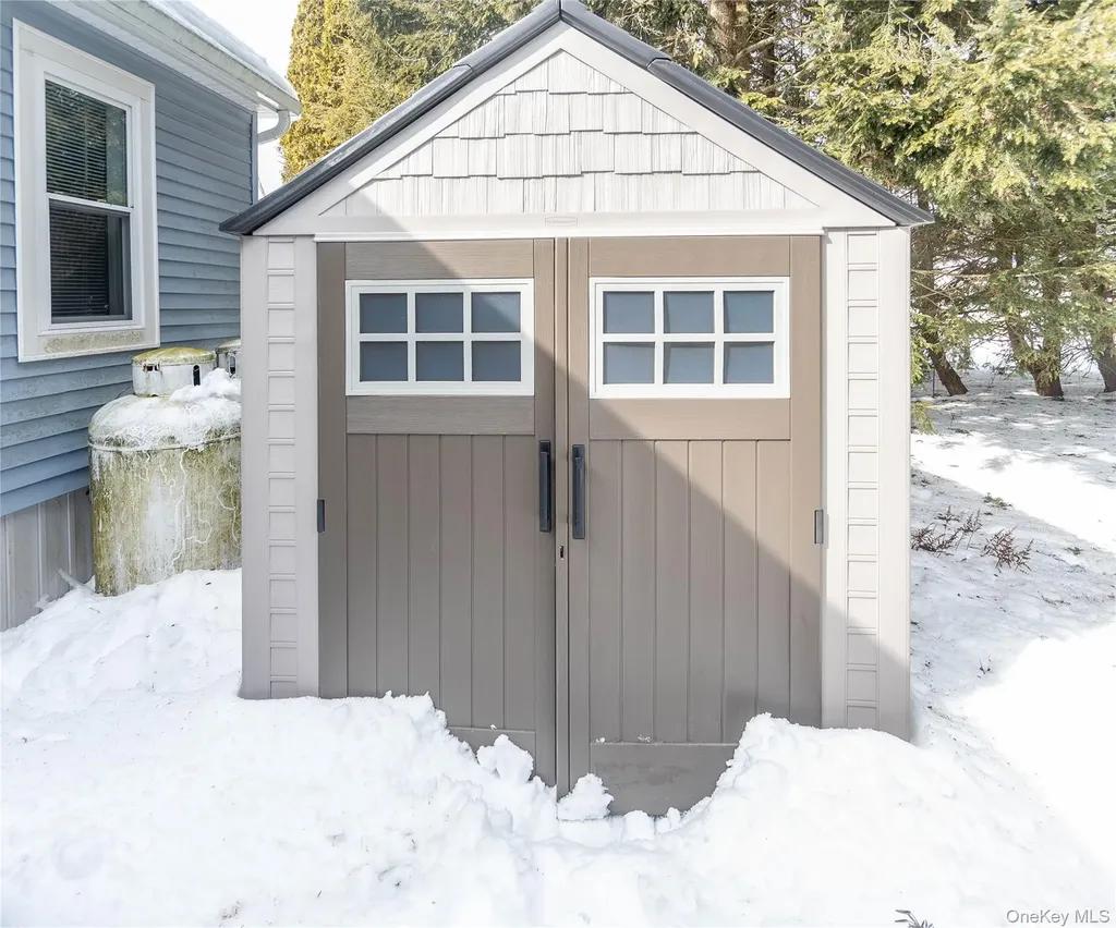 74 Hidden Brook Drive Hyde Park NY 12538