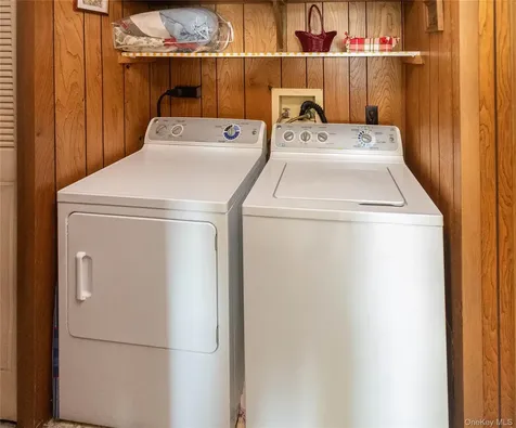 74 Hidden Brook Drive Hyde Park NY 12538