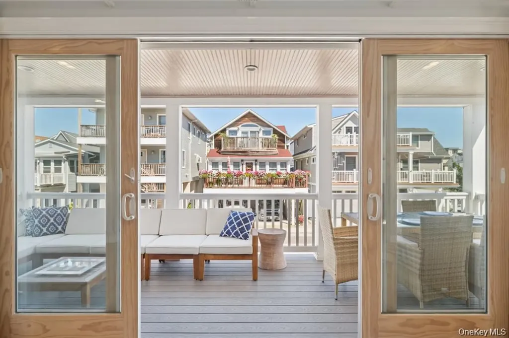 59 Delaware Avenue Long Beach NY 11561