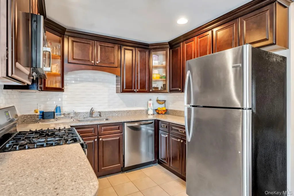 96 Somerton Avenue Central Islip NY 11722