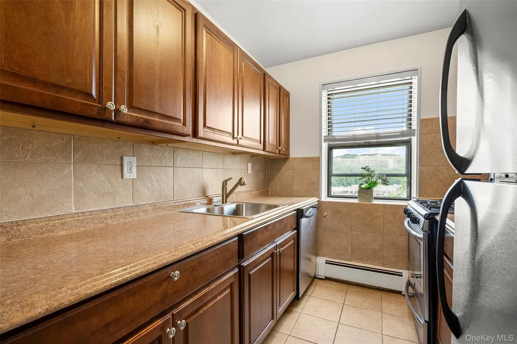 505 Central Avenue White Plains NY 10606
