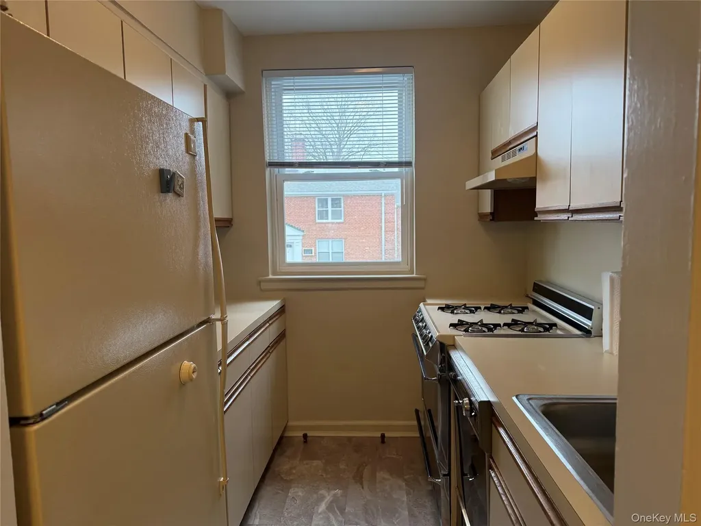 172-12 Crocheron Avenue Flushing NY 11358