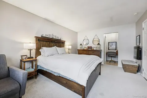 409 Country Club Lane Pomona NY 10970