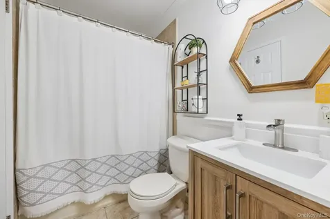 409 Country Club Lane Pomona NY 10970